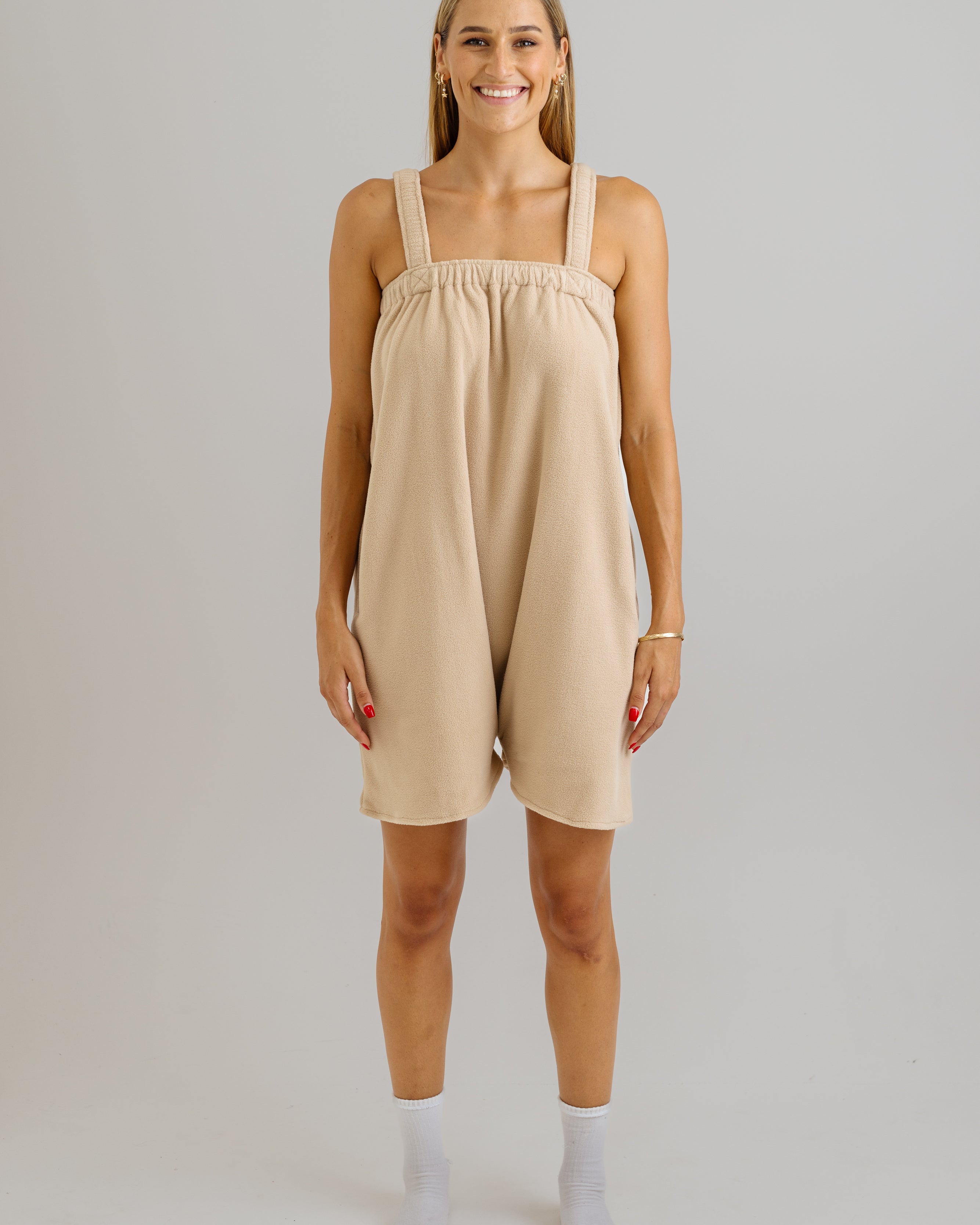 Vanilla Latte Beige Short Freddie