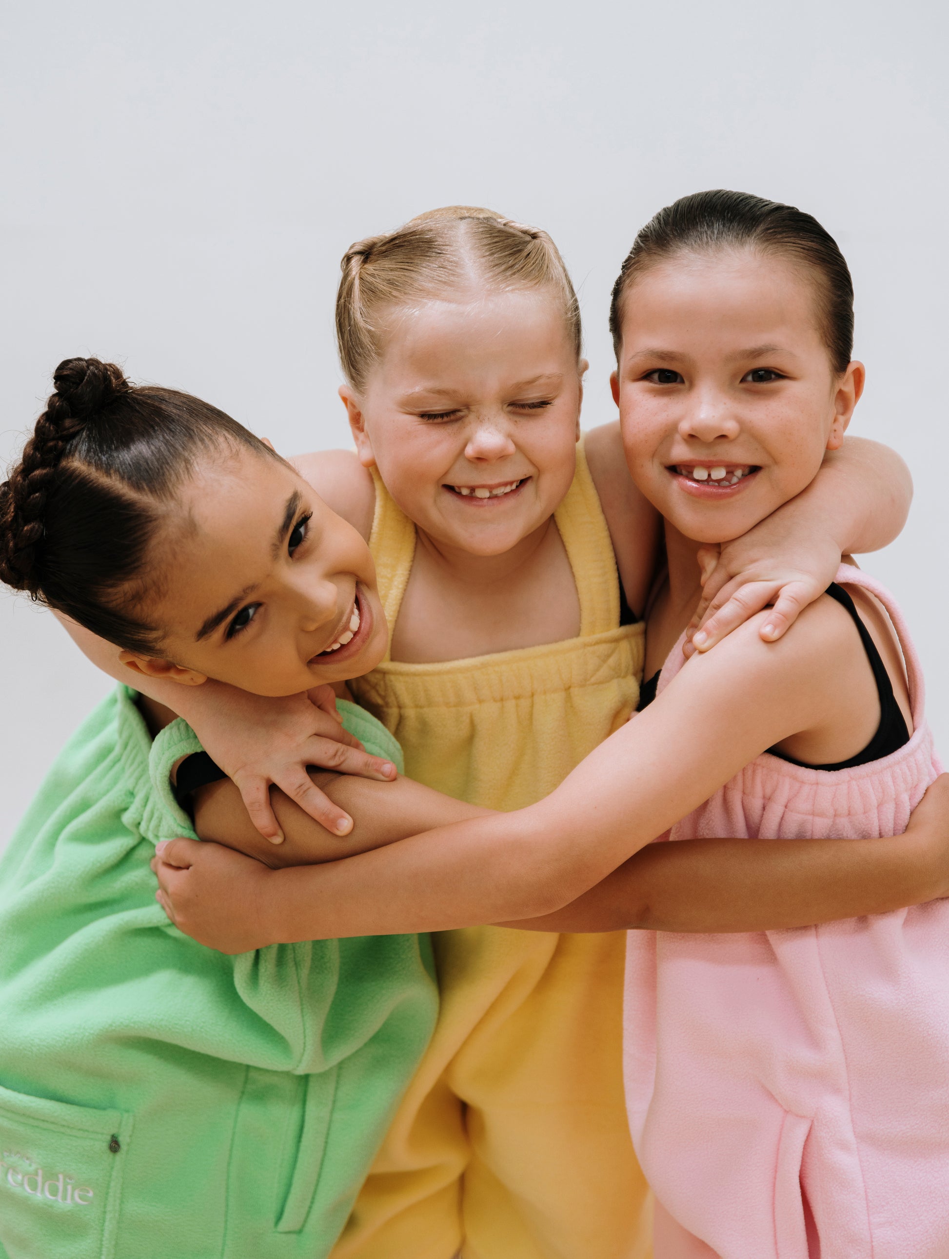 Mellow Yellow Short Freddie