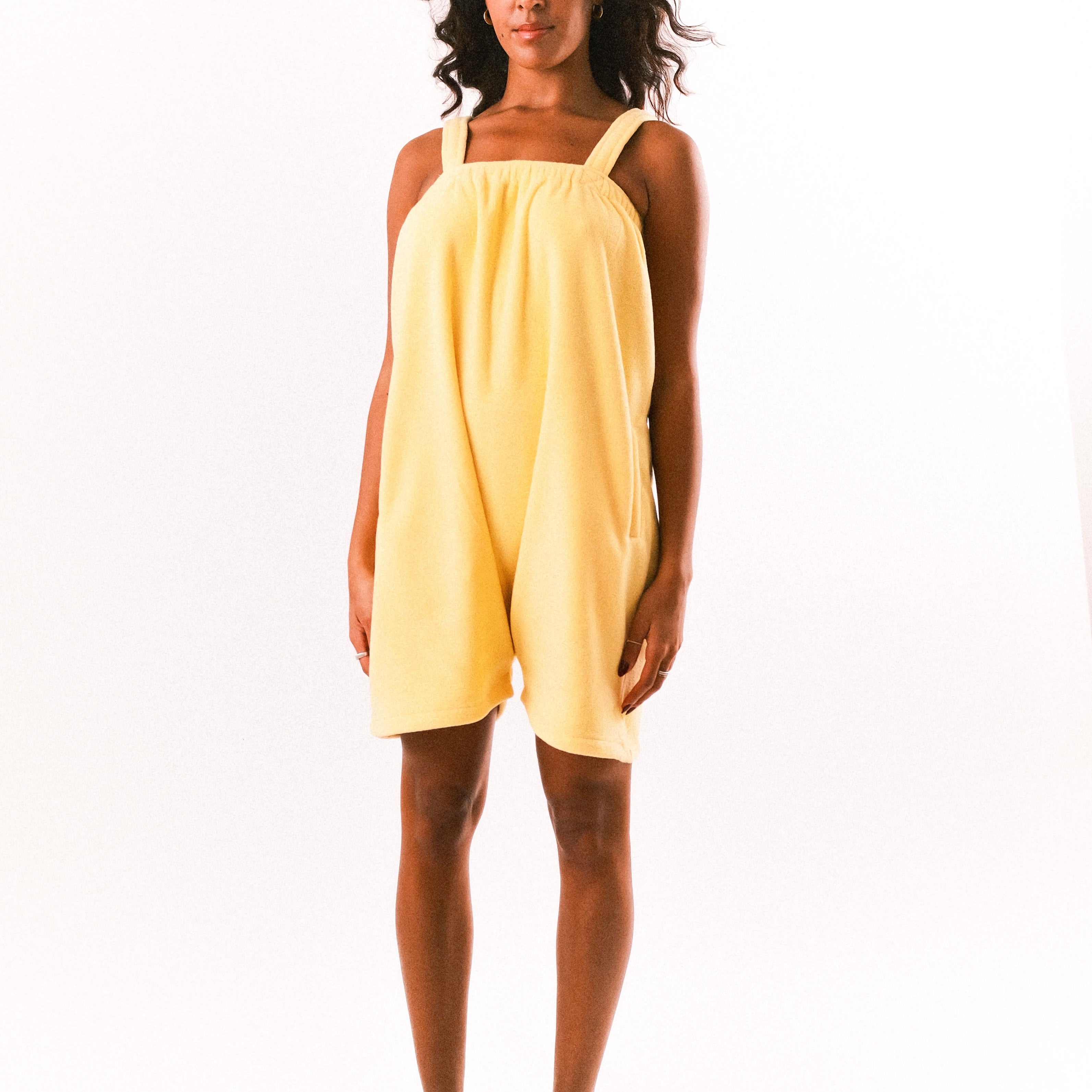 Mellow Yellow Short Freddie